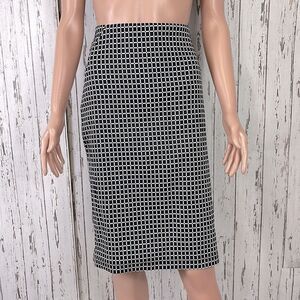 Soho Pencil Skirt